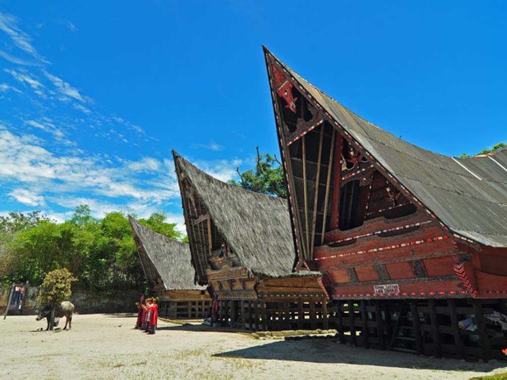 Experience the Warm Embrace of Batak Culture.