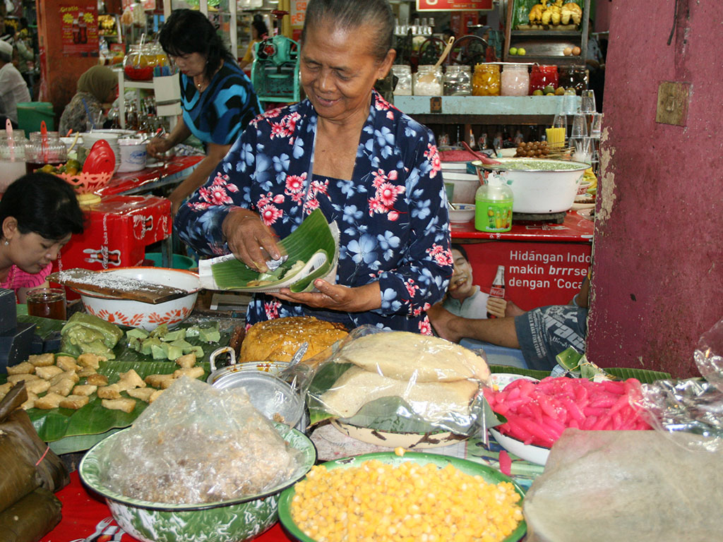 Surabaya Gastronomy Tour by Bali Tour