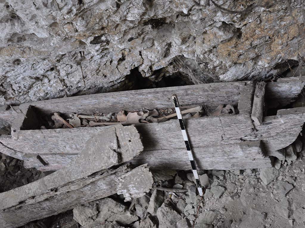 Cliffside Coffins and Baby Graves: The Unique Burial Sites of Tana Toraja